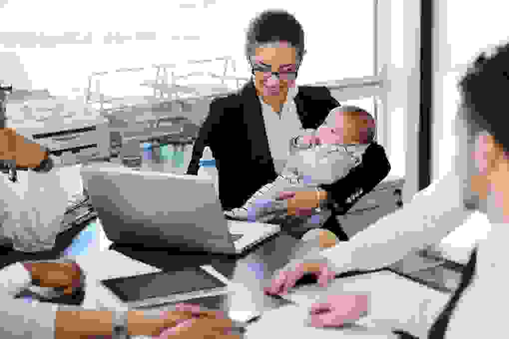 5 Steps to Support Working Mothers