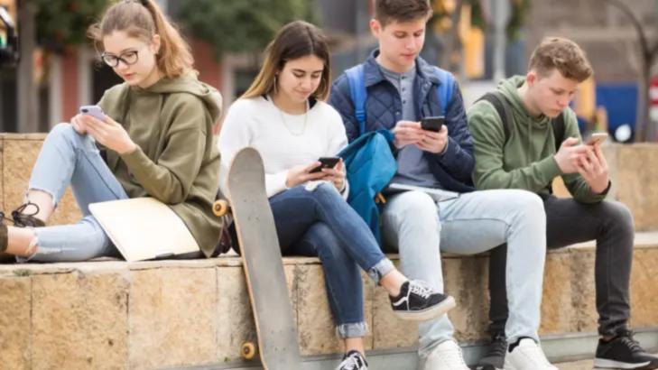 Fast Minds, Tired Bodies: Understanding the Psychological and Cognitive Impact of Screens on Adolescents