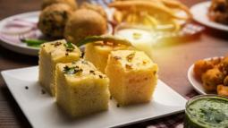 What Are the Light Snacks That May Seem Healthy?