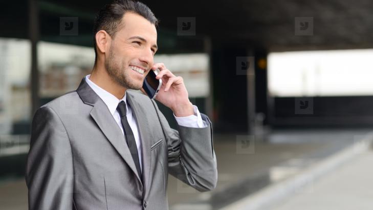 20 Mistakes Undermine Your Self-Confidence