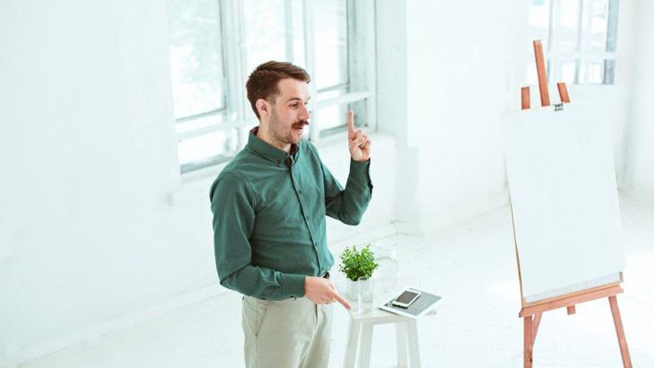 The Comprehensive Manual for Hiring a Coach